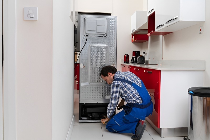 Refrigerator repair in Pasadena